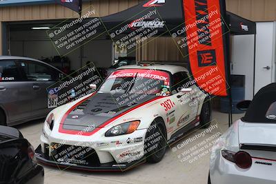 media/Dec-13-2025-OnGrid (Sat) [[98be3c0626]]/Around the Pits/